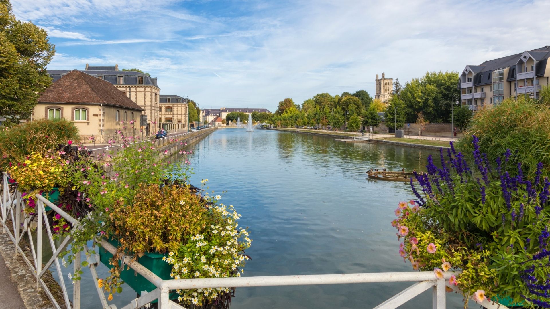 Troyes